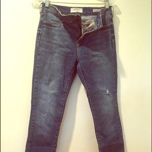 Woman’s  blue jeans